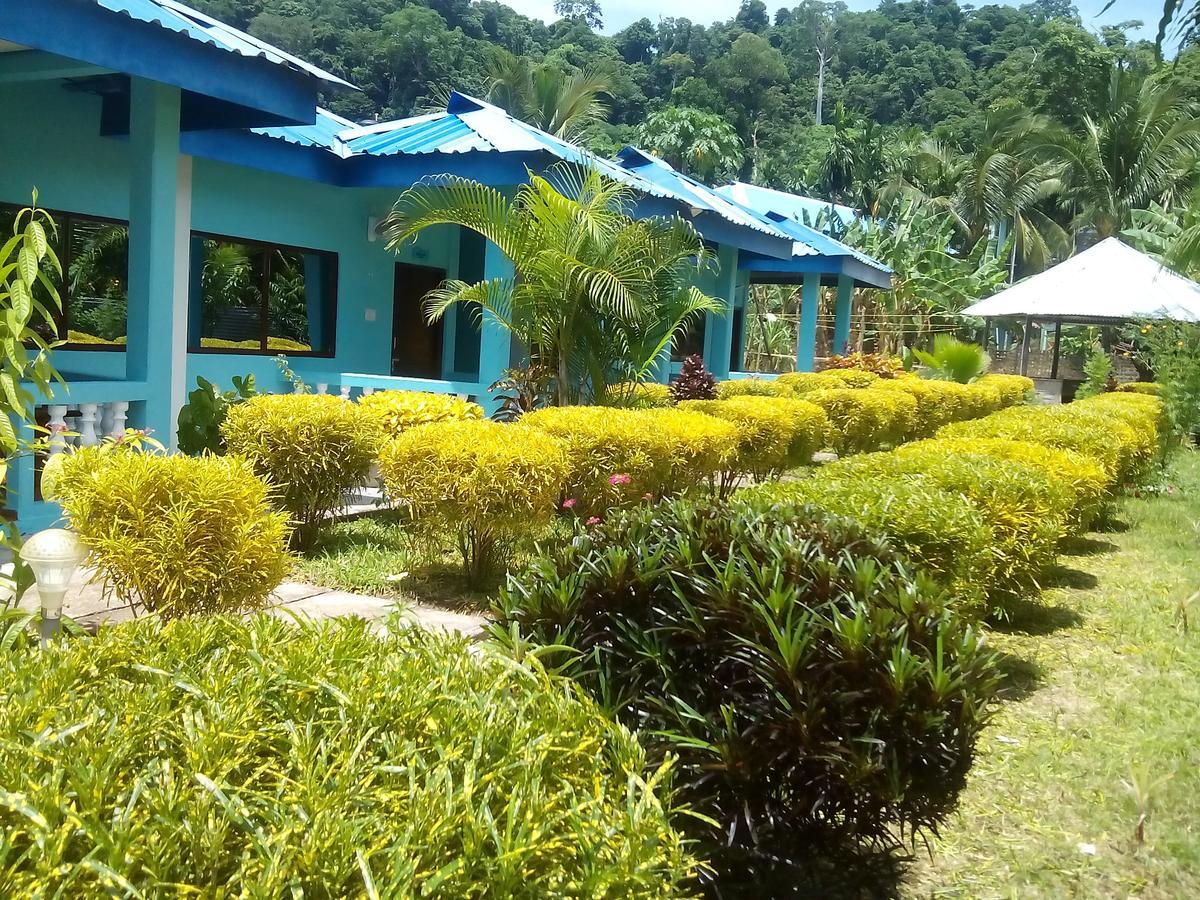 The Ocean Blue Resort Havelock Island Exterior photo